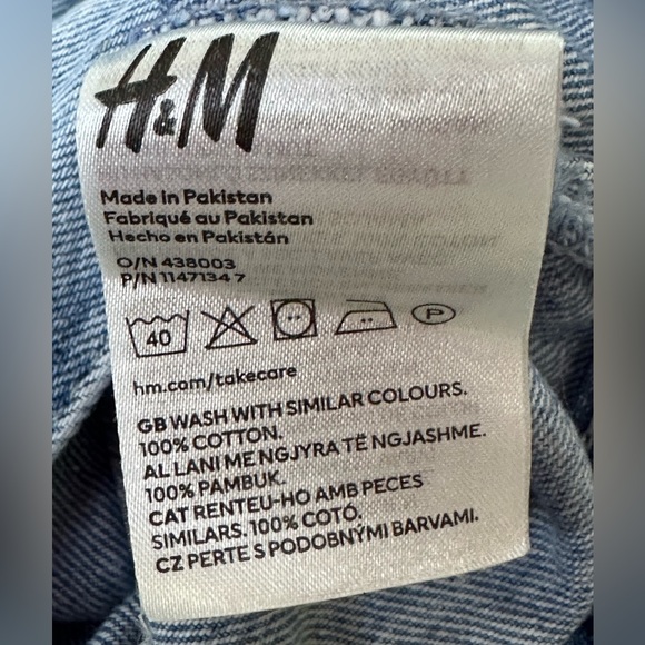 H&M Cropped Denim Jacket size 18 - Picture 7 of 9